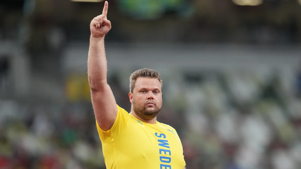 Daniel Ståhl efter OS-guldet i fjol. I år väntar både VM och EM för den svenske diskusstjärnan. Arkivbild.