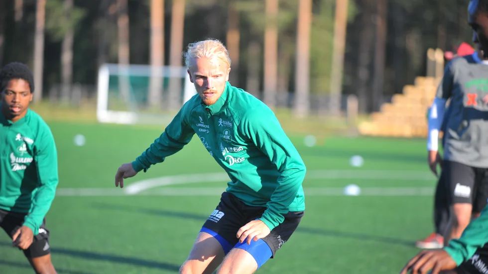 Bergnäsets AIK har säkrat upp en viktig pusselbit inför 2022.