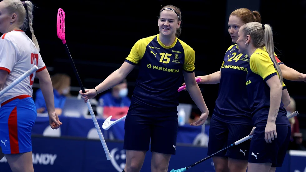Sverige med Ellen Bäckstedt tog full pott i Euro Floorball Tour.