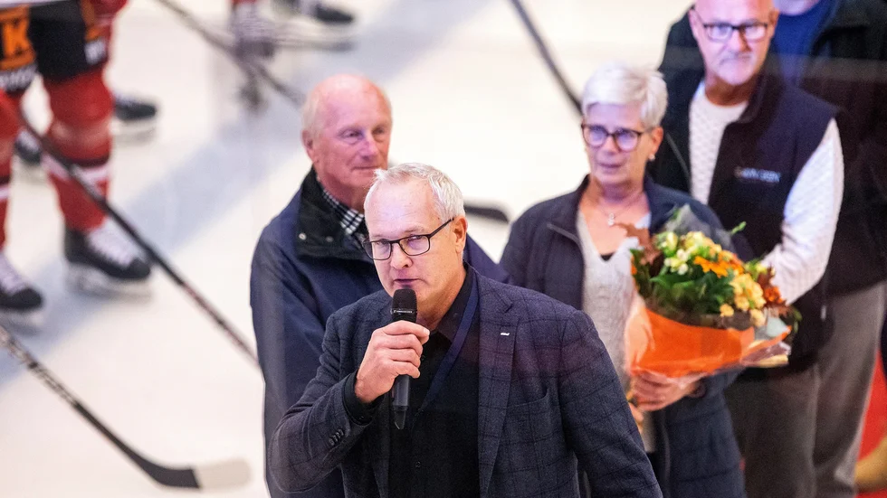 Rickard Rauge berättar att Vita Hästen har ökat frekvensen i sitt sökande efter rekryteringar till truppen.