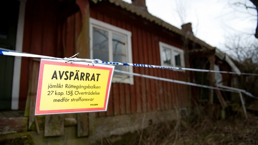 Man ville rädda farmoderns barndomshem som stod öde sedan år 2002. Nu döms han till dagsböter. Huset på bilden har inget att göra med texten. 