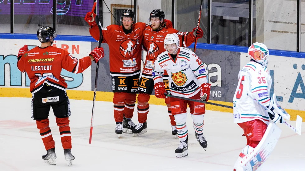 Victor Björkung tryckte in segerpucken i förlängningen.