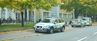 Stor polisinsats vid skola: "Då tar vi det på stort allvar"