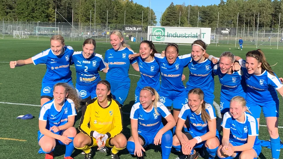 Hjulsbro kunde fira serieavancemanget till division 2 i helgen.