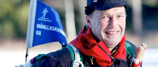 En stor skridskoprofil och skrinnarvän är borta