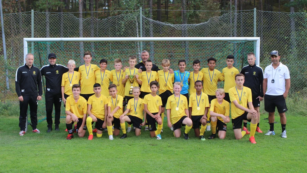 Katrineholms AIK P08 vann Katrineholm cup efter finalvinsten mot Stångebro United, 4–1.