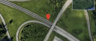 Lastbil stillastående på E20 - problem i trafiken