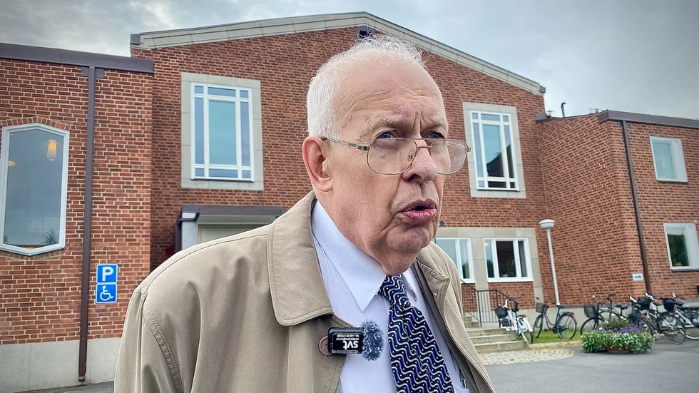 Lars Stenberg stod upp i rättsalen under hans långa anförande vid onsdagens muntliga förberedelse vid Skellefteå tingsrätt. ”Det är många aspekter på den här frågan som jag har tänkt lyfta fram”, sa han till Norran minuterna innan sammanträdet.