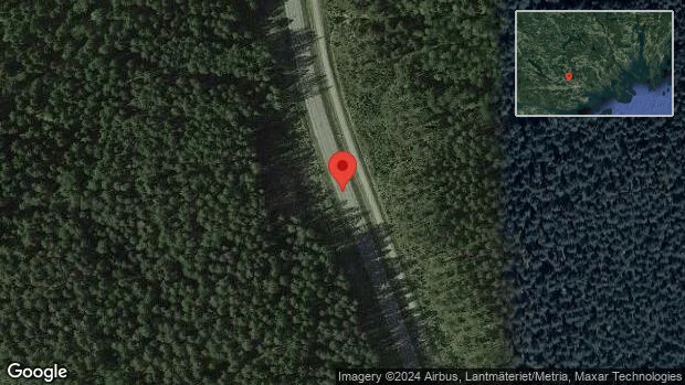 Stopp på väg 629 på grund av singelolycka med en lastbil