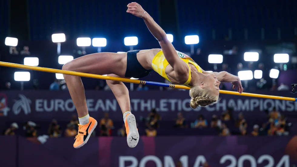 Motalatjejen Maja Nilsson hoppade för Sverige i EM i Rom i somras. Men hon missade OS i Paris efter att inte blivit uttagen av SOK. Nu lägger hon av på grund av alla skador.