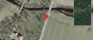 Stopp på väg 211 på grund av trafikolycka med flera fordon