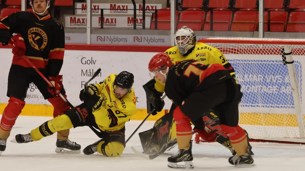 Vimmerby har slagit Kalmar två gånger om på försäsongen. Nu ställs lagen mot varandra i ett länsderby i andra omgången av Hockeyallsvenskan.