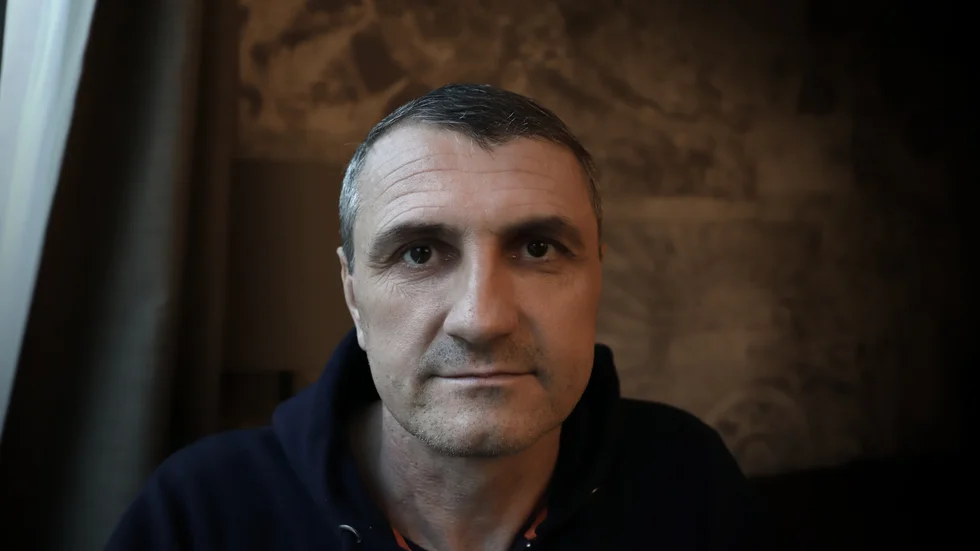 När Anatolij Garus fick sina brännskador befann han sig i ett stridsfordon vid fronten nära staden Zaporizjzja.