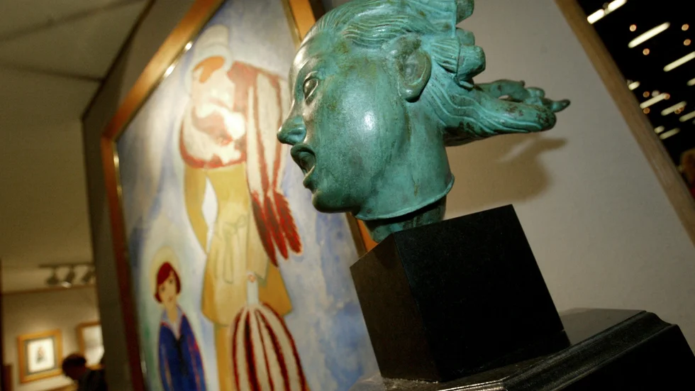 En annan variant av Carl Milles "Solglitter" vid en försäljning 2003. Arkivbild.