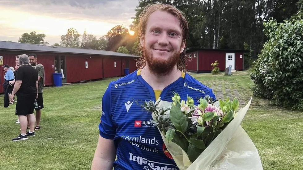 Albert Karjalainen blev dubbelt hyllad för sina insatser mot Rynninge.