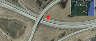 En personbil i trafikolycka