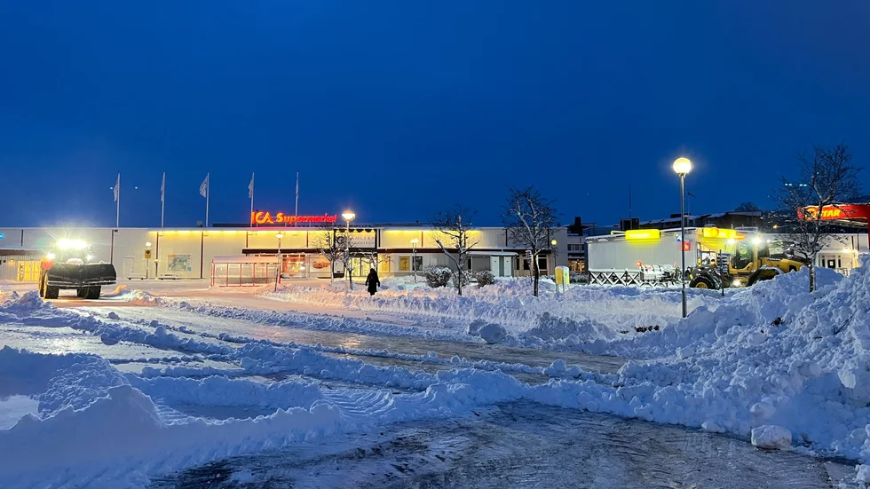 Gamleby köpcentrum skottades för fullt vid 07-tiden på onsdagsmorgonen.