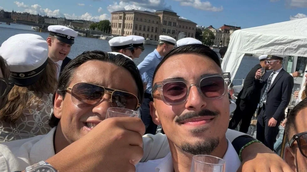 Erand Lushaku och Edwin Seifkhani på studentfirade tre år efter sin student.