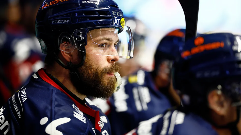 LHC-kaptenen Oscar Fantenberg tycker att Sommartider med Gyllene tider, är den bästa svenska sommarlåten.