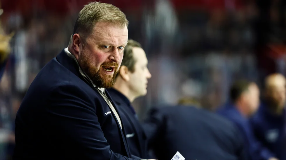 Klas Östmans avtal är förlängt. Istället för att gå ut efter den kommande säsongen så är avtalet nu förlängt med två år. 