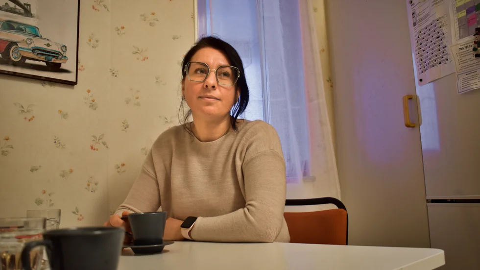 Yuliia har en lägenhet på Klockarhöjden i Skellefteå. Här bor hon med sina två söner.
