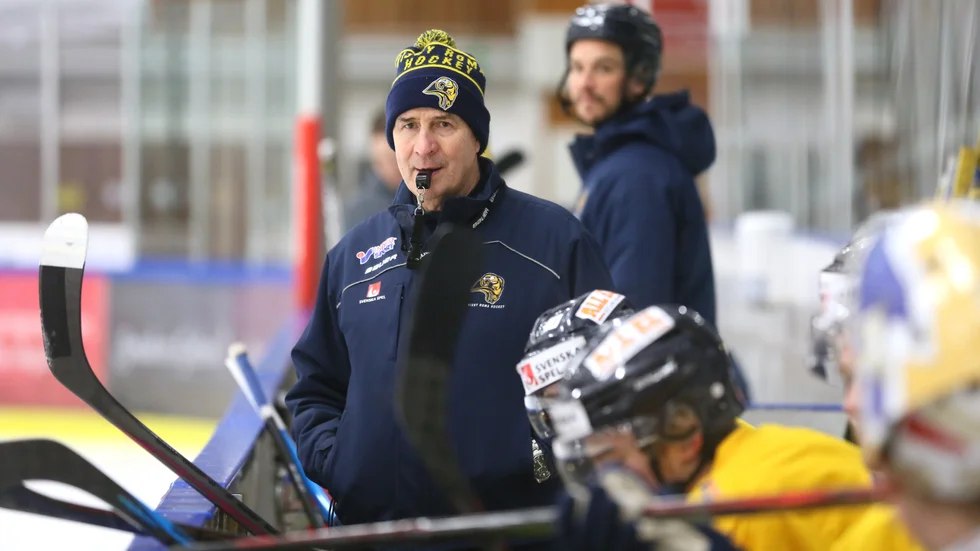 Hans Särkijärvi, huvudtränare i Visby Roma ger sin syn på klubbens nyförvärv.