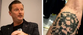 Här infriar LHC-bossen sitt galna löfte – med en tatuering