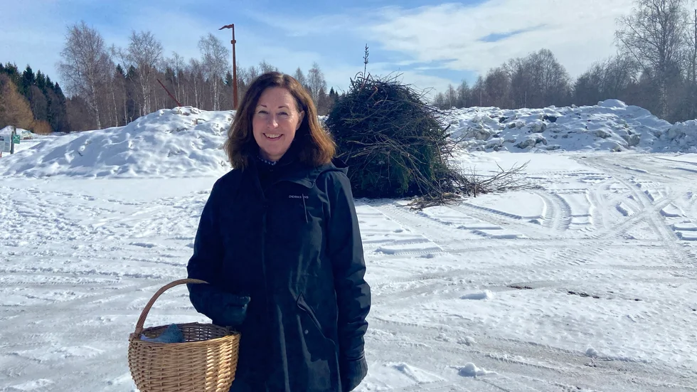 Erica Rönnbäck som är museipedagog på Hägnan är taggad inför Hägnans årliga valborgsfirande. "Jag tror att många tänker att det är otroligt skönt att på något sätt markera – nu har vi klarat av vintern och nu går vi mot ljusare tider", säger hon.