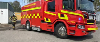 Brand i fläktsystem på skola – räddningstjänsten bröt upp tak