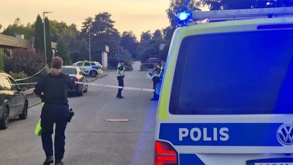 Mordet inträffade i Västerås och en stor polisinsats inleddes snabbt.