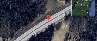 Stillastående lastbil på E4 - problem i trafiken