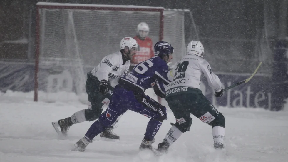 IFK Motalas Patrik Spångberg har ännu inte gjort sitt i elitserien. Spelar forward mot Hammarby.