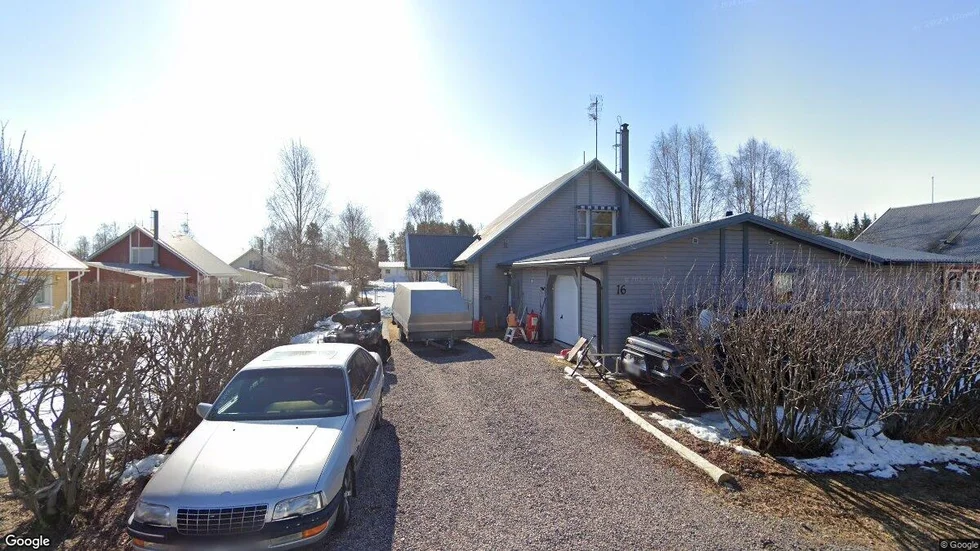 Åkerbärsstigen 16