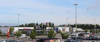Påverkad bilförare stoppad – körde mellan butiker i Västervik