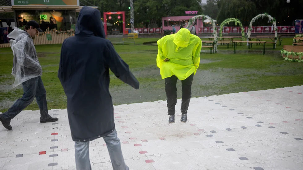 Ett stort regnoväder drog in över Göteborg och Way Out West på fredagen. Nästa vecka kommer värmen tillbaka i stora delar av landet. Arkivbild.