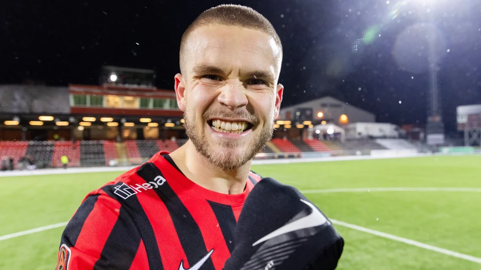Amadeus Sögaard har skrivit på ett tvåårskontrakt med IFK Norrköping.