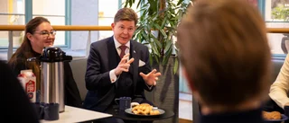 Superpolitikern var i Linköping: "Tack för det ni gör"