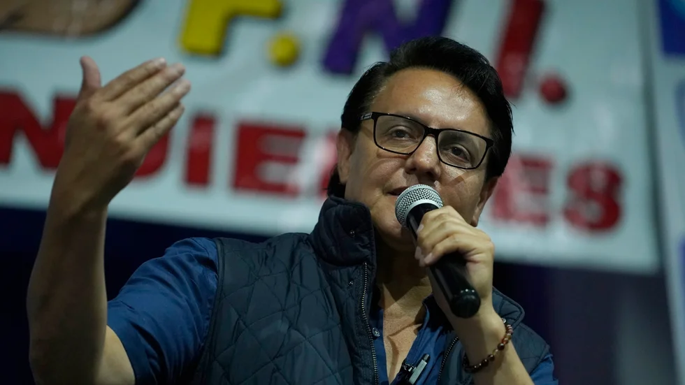 Fernando Villavicencio sköts ihjäl i samband med ett valkampanjsmöte i Ecuadors huvudstad Quito.