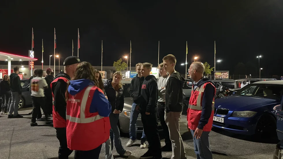 Nattvandrarna från Åby har varit på parkeringen vid City Gross under flera helger i sommar. 
