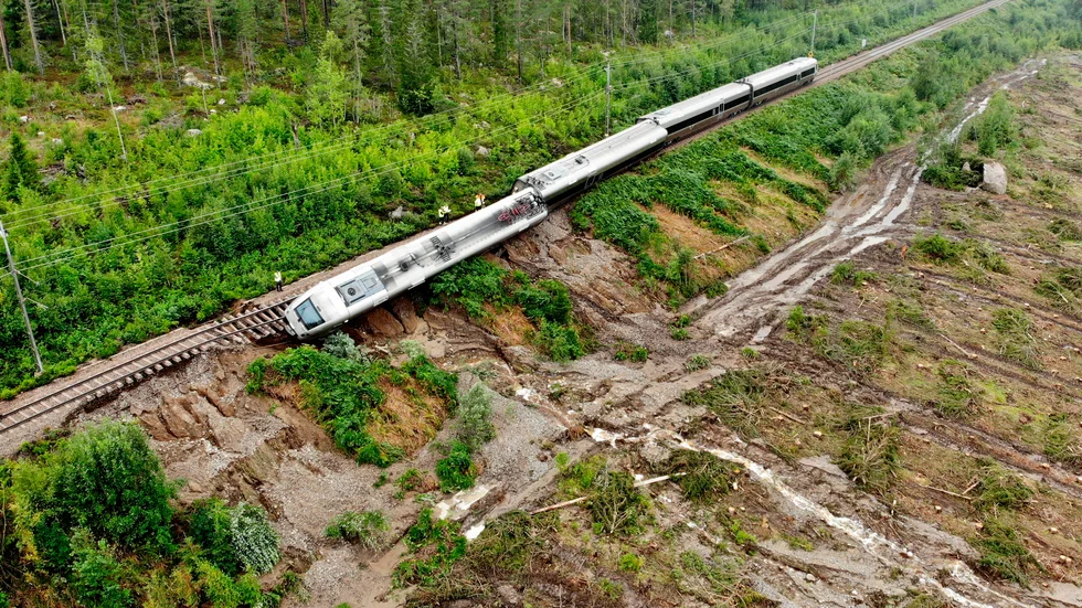 Ett SJ-tåg med 120 passagerare spårade i måndags ur mellan Iggesund och Hudiksvall. Tre personer fördes till sjukhus. Arkivbild.