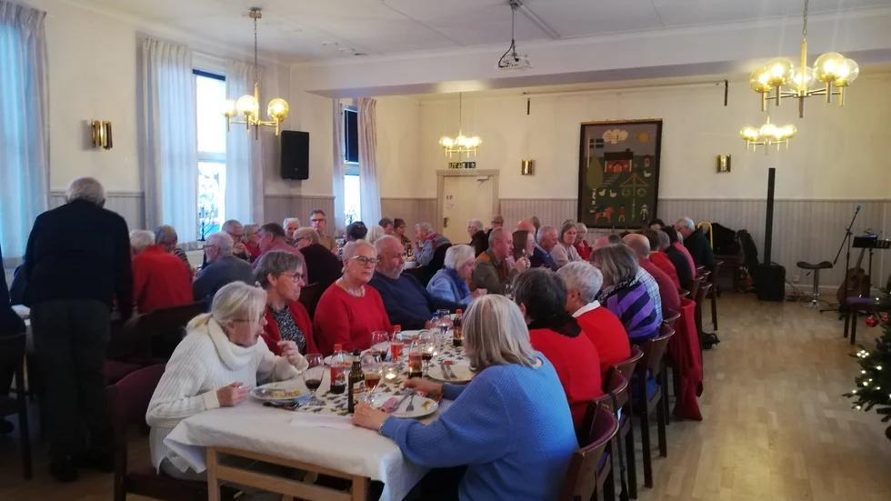 Jullunch i Rutviks Bygdegård.
