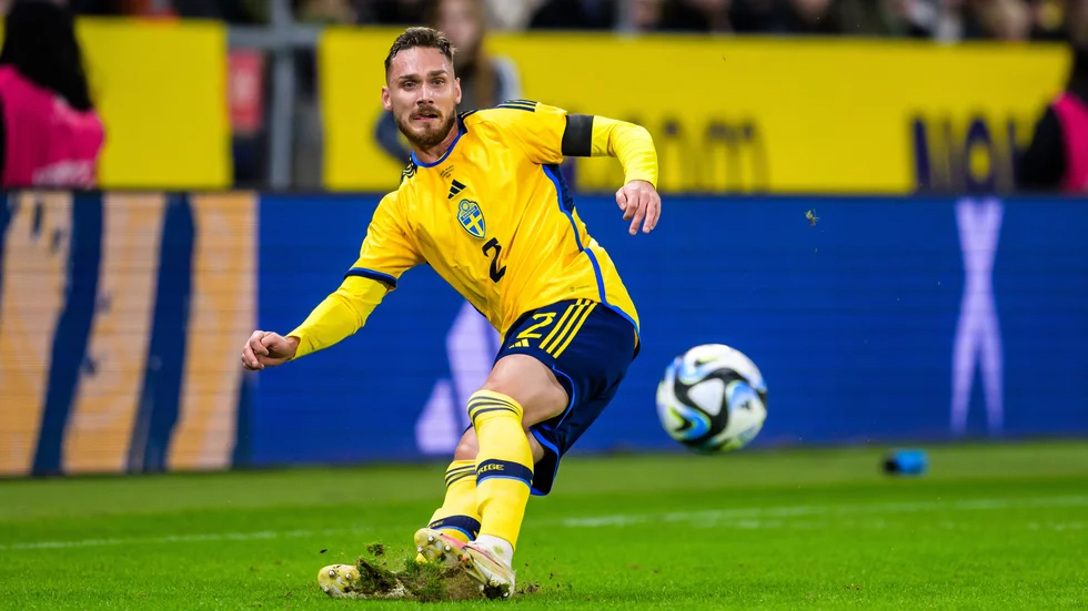 Förre IFK-spelaren Linus Wahlqvist Egnell är uttagen till matcherna mot Azerbajdzjan och Estland.