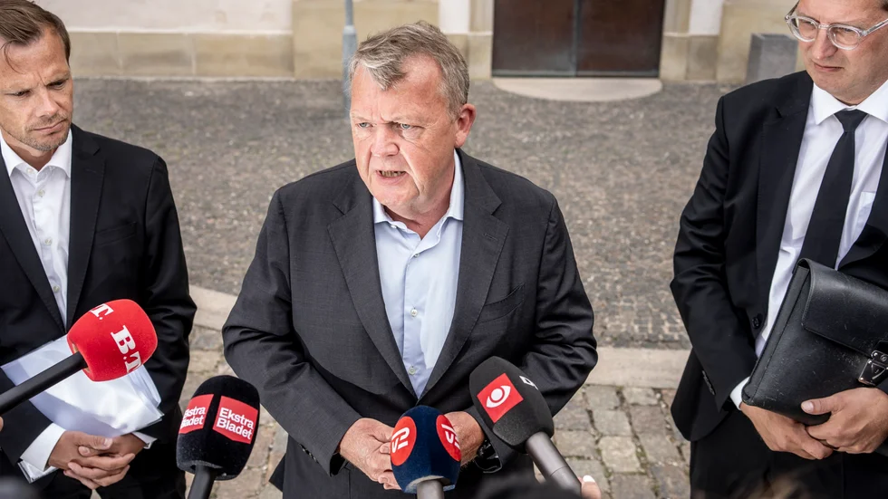 Utrikesminster Lars Løkke Rasmussen (M), justitsminister Peter Hummelgaard (S) och vikarierande forsvarsminister Troels Lund Poulsen (V). Arkivbild.
