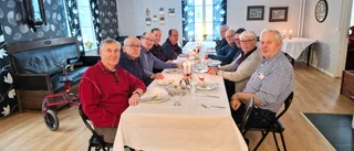 Gubbdagislunch på Ekorrbo i Pålkem