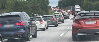 Olycka skapade köer på E4 mellan Norrköping och Nyköping
