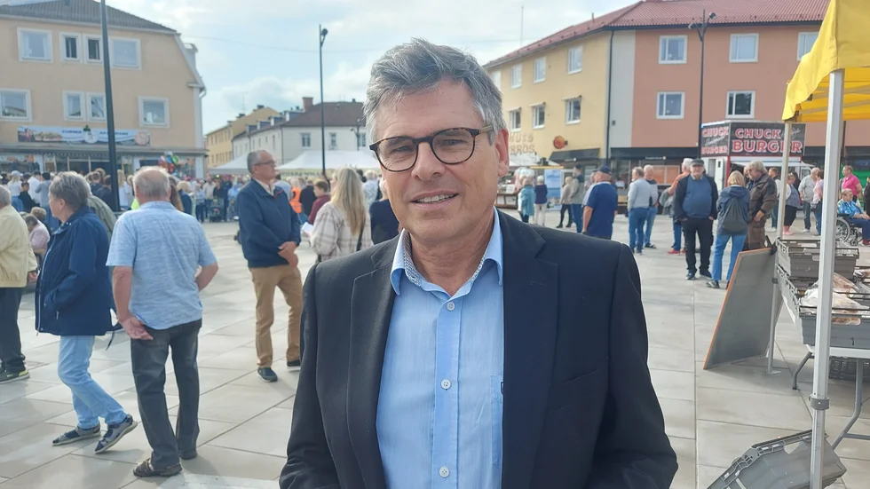 Kommunalrådet Lars Rosander (C) hoppas att folk ska få upp ögonen för att semestera i Hultsfred även andra år, tack vare O-ringen.
