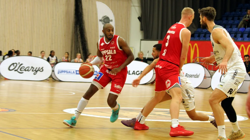 Jeremiah Paige lämnar Uppsala basket för spel i den ungerska ligan. Han har spelat basket i sex länder i Europa fram till nu.