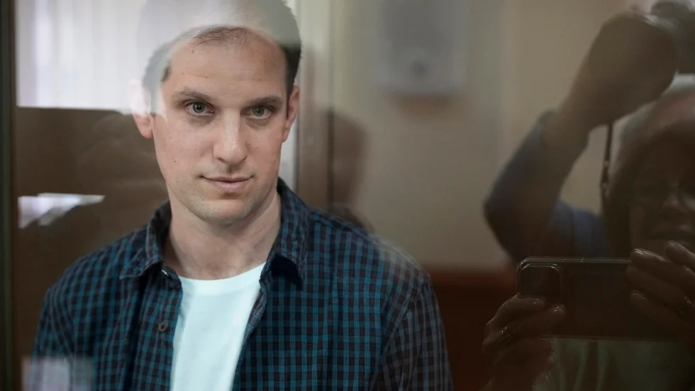 Wall Street Journal-reportern Evan Gershkovichs häktning i Ryssland förlängs med ytterligare två månader. Arkivbild från i oktober.