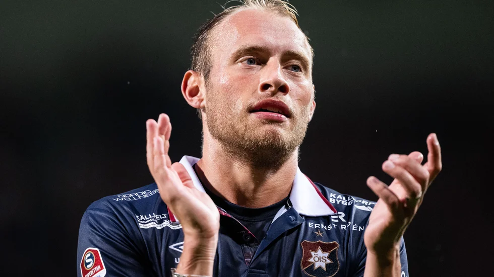 Villeam Dahlström hade gjort ett mål på 13 matcher när han startade mot Friska Viljor. I andra halvlek lossnade det rejält.