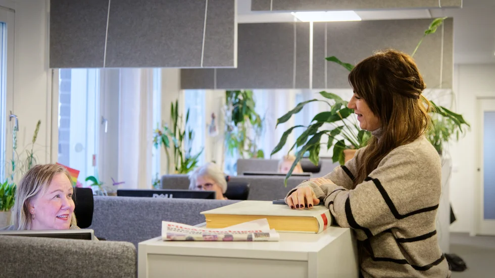   Piteå-Tidningen fortsätter att prioritera lokal journalistik. Ledare och insändare är en självklar del av tidningen, men vi flyttar materialet längre bak i papperstidningen.